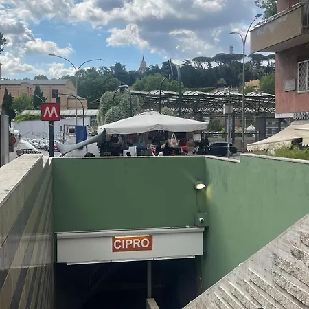 Vatican Time Apartamento *